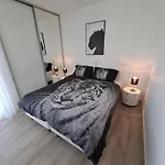 Znjan Pensión *