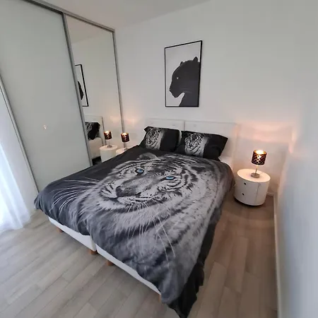 Znjan Гостевой дом *