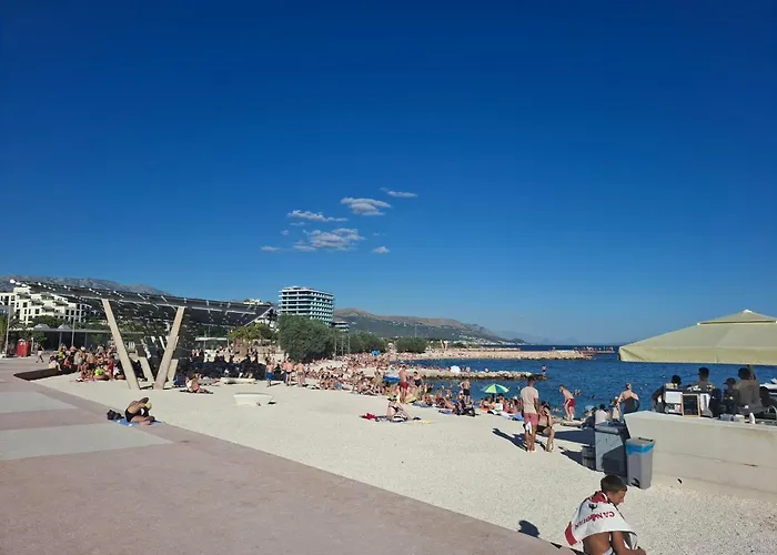 Znjan 게스트하우스