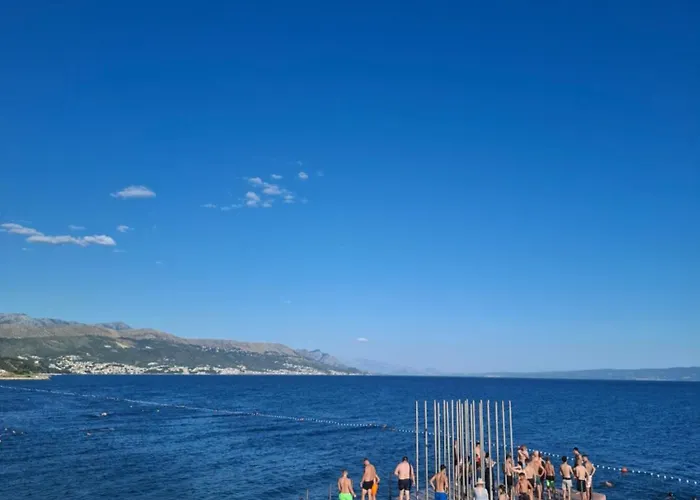 Znjan 게스트하우스